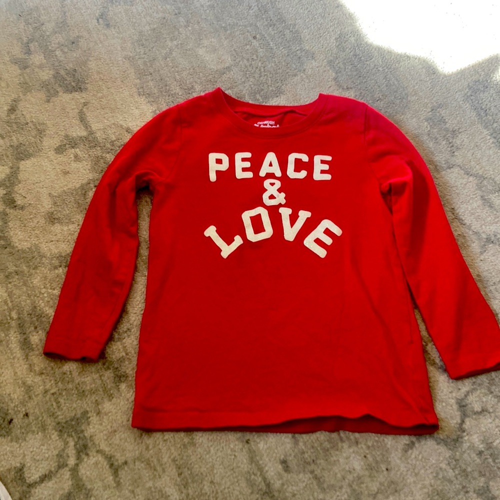 Clearance Oshkosh Originals red t shirt with words peace&love